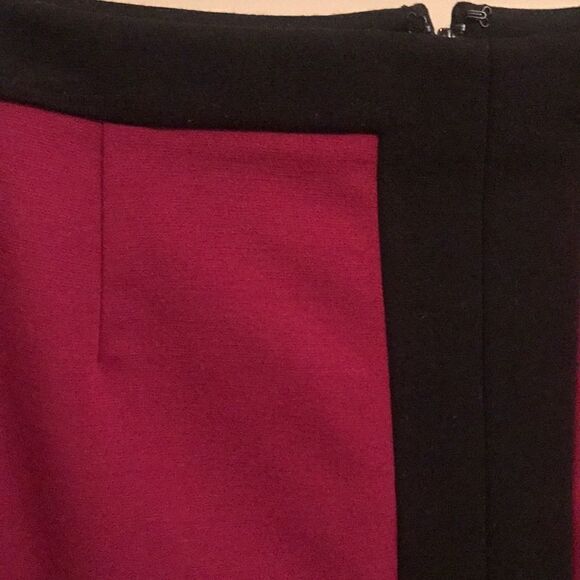 laundry by Shelli Segal Maroon and Black Skirt - 6 - Picture 4 of 7